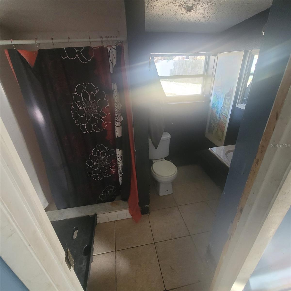 Image 3 of 6 For 2986 Sun Pointe Court