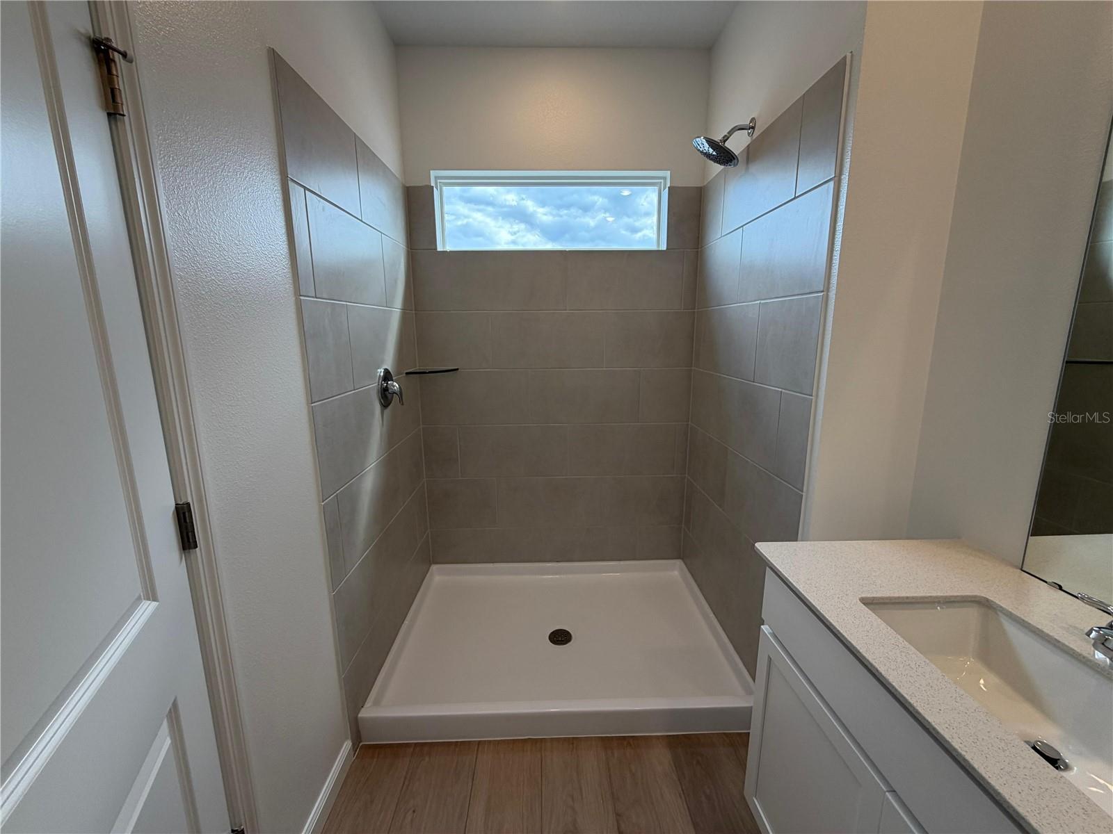 Image 14 of 19 For 5151 Loyalty Drive