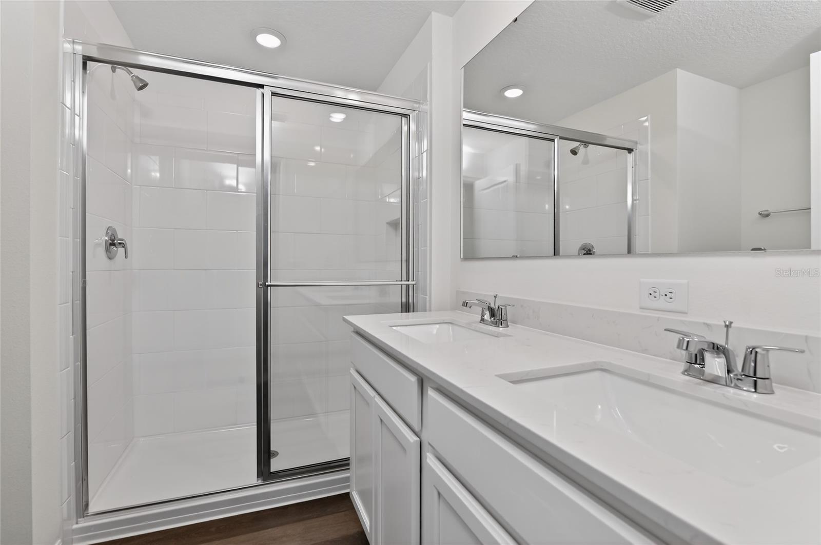 Image 12 of 55 For 16587 Barbours Creek Way