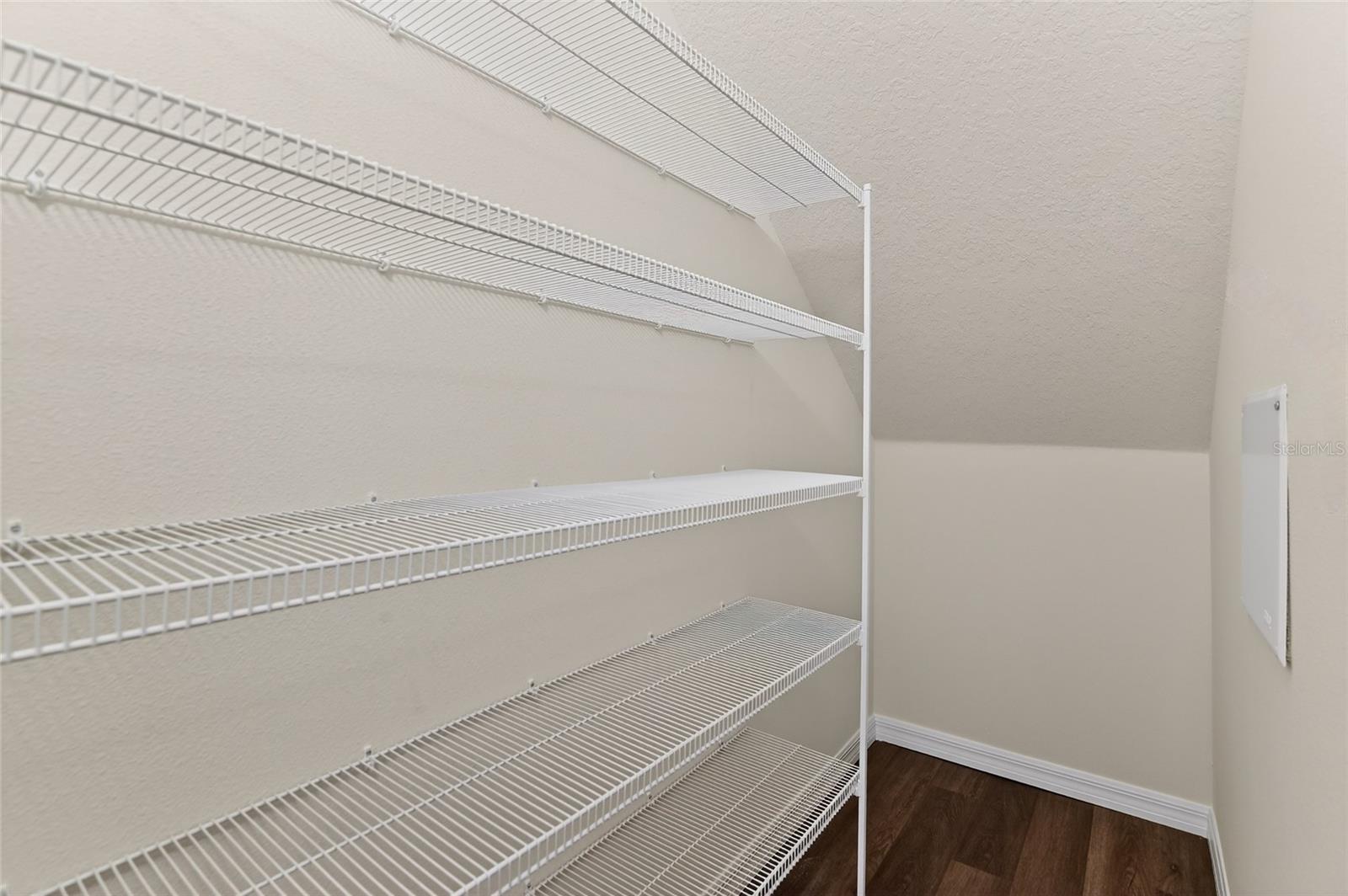 Image 21 of 55 For 16587 Barbours Creek Way