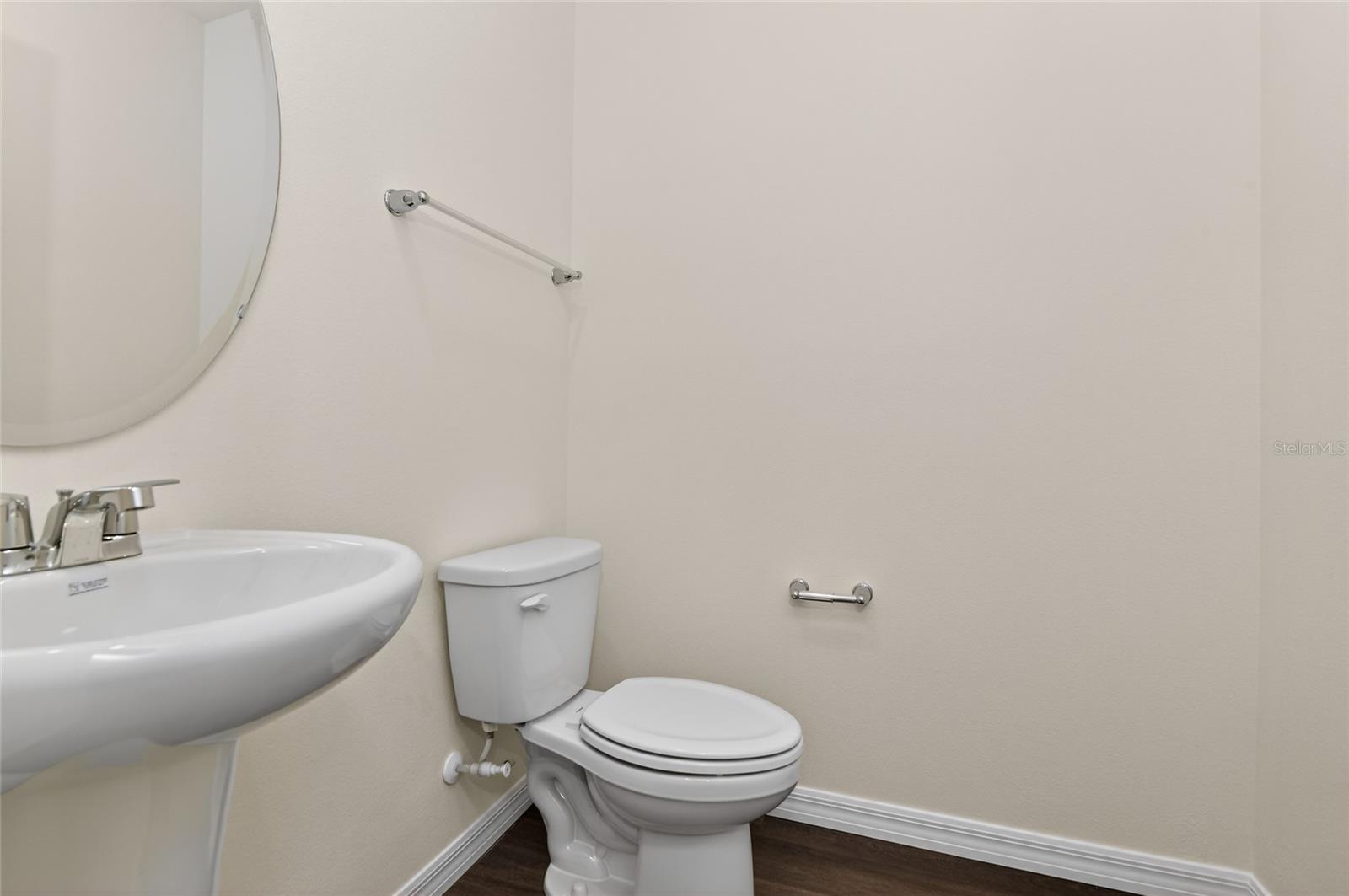 Image 26 of 55 For 16587 Barbours Creek Way