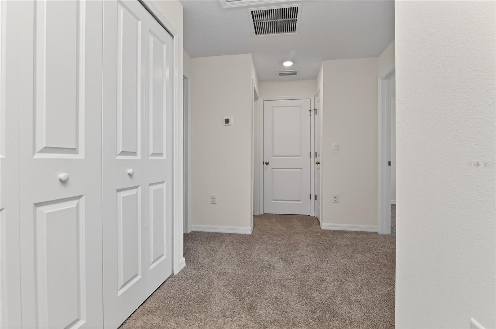 Image 31 of 55 For 16587 Barbours Creek Way