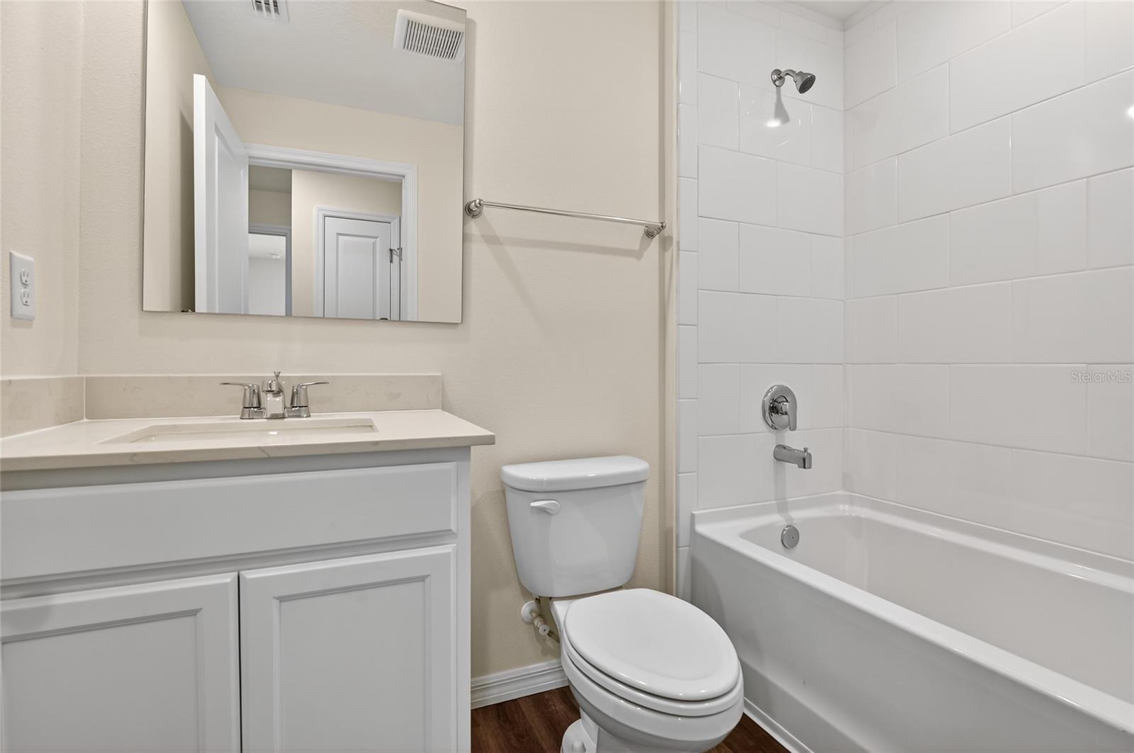 Image 35 of 55 For 16587 Barbours Creek Way