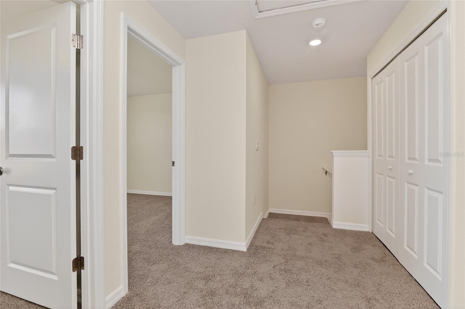 Image 36 of 55 For 16587 Barbours Creek Way