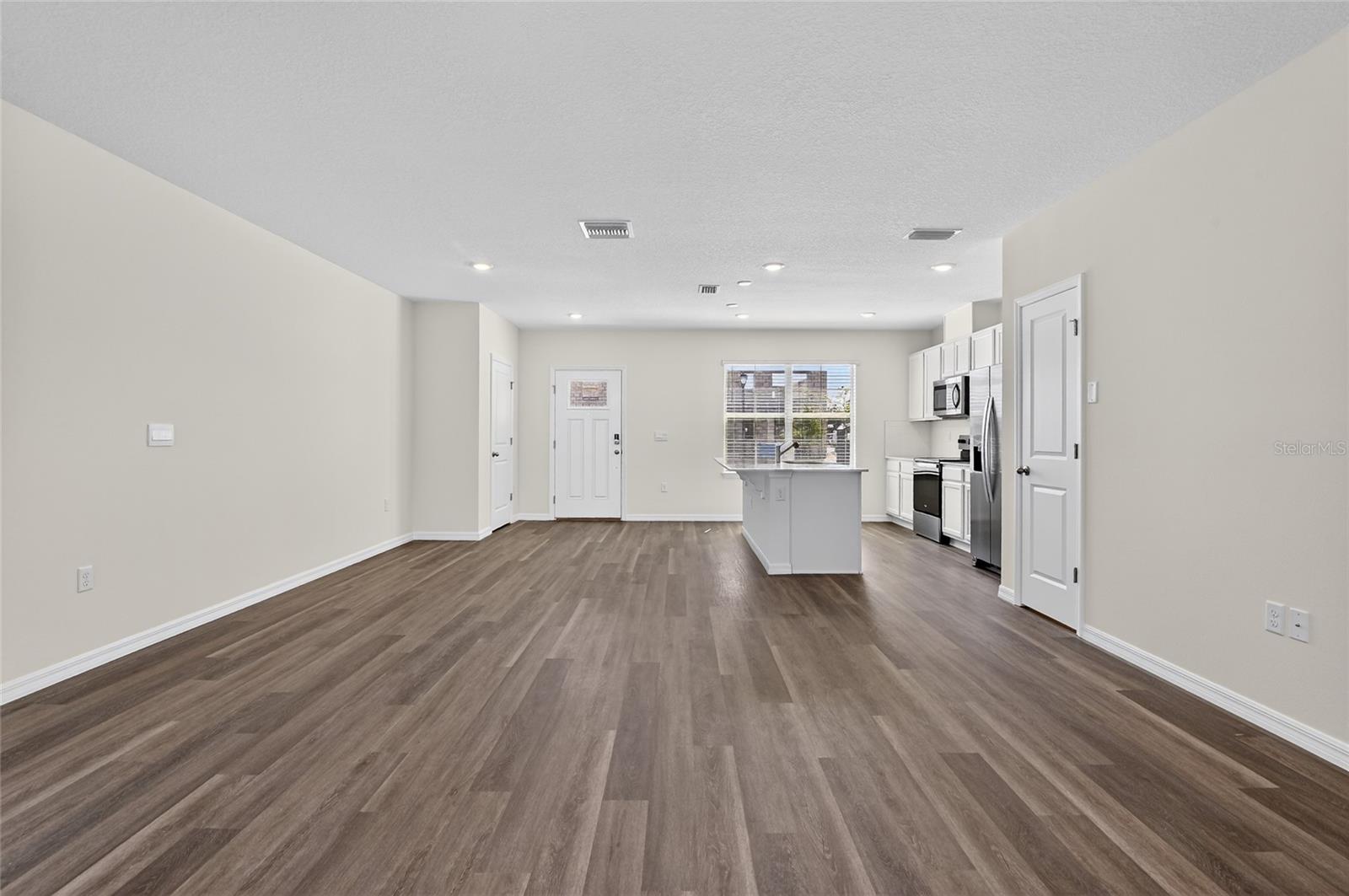 Image 5 of 55 For 16587 Barbours Creek Way