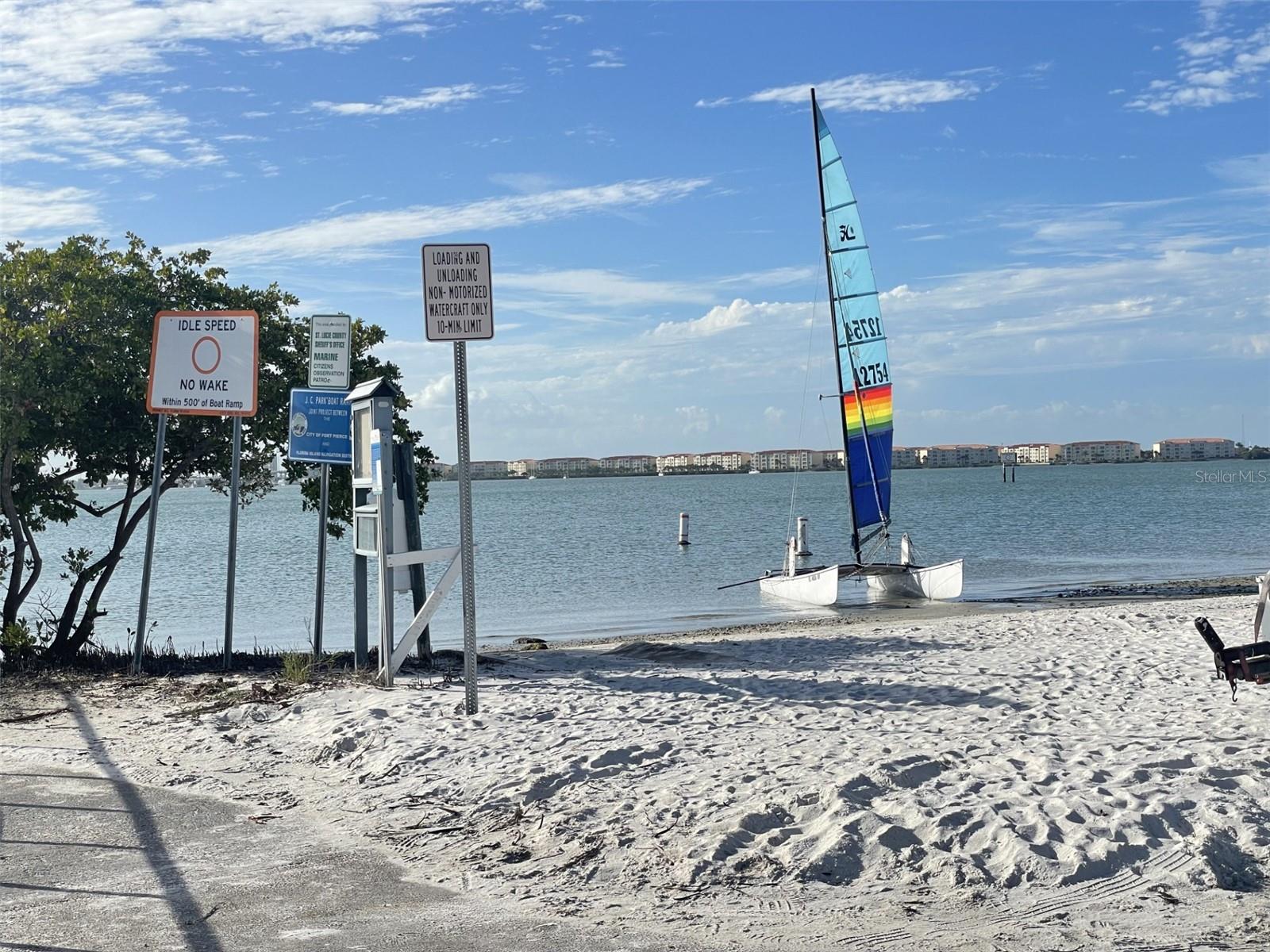 Image 24 of 24 For Coral Circle