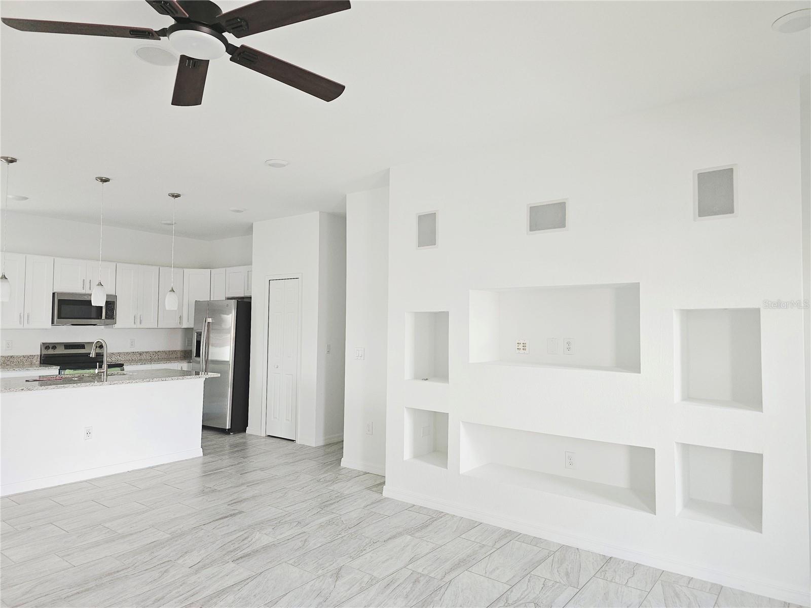 Image 3 of 16 For 39 Catalina Court