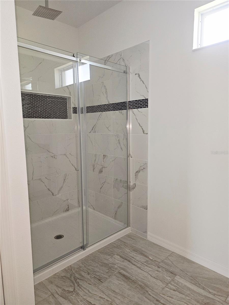 Image 7 of 16 For 39 Catalina Court