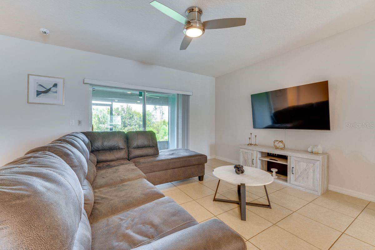 Image 7 of 22 For 314 Annabelle Way