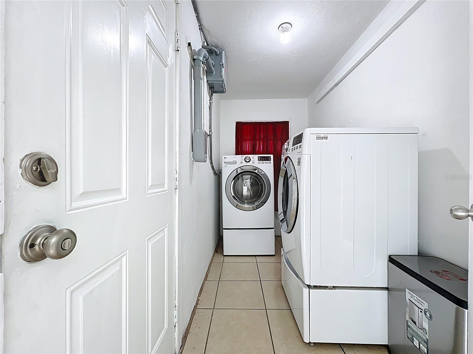 Image 35 of 47 For 3802 Westgate Road