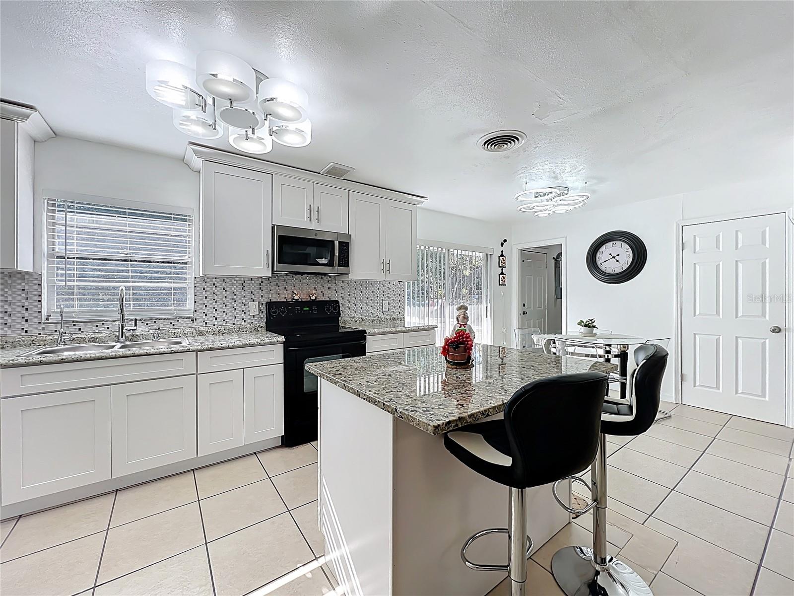 Image 8 of 47 For 3802 Westgate Road