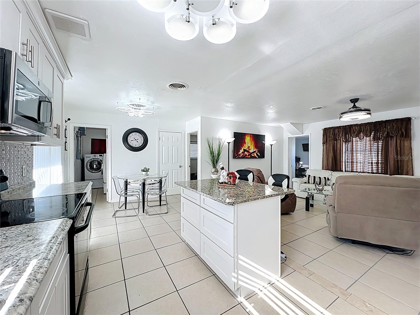 Image 9 of 47 For 3802 Westgate Road