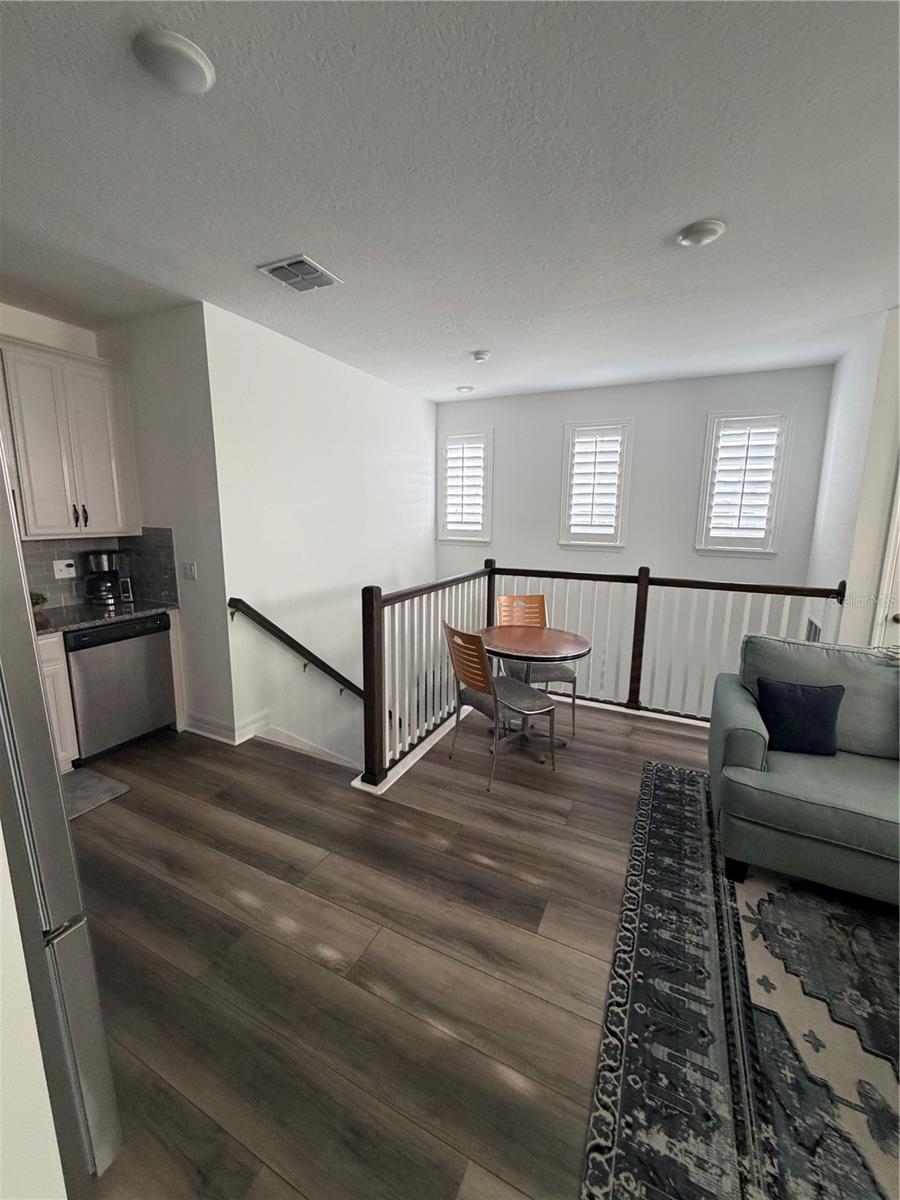 Image 15 of 27 For 1860 Beach Ridge Road