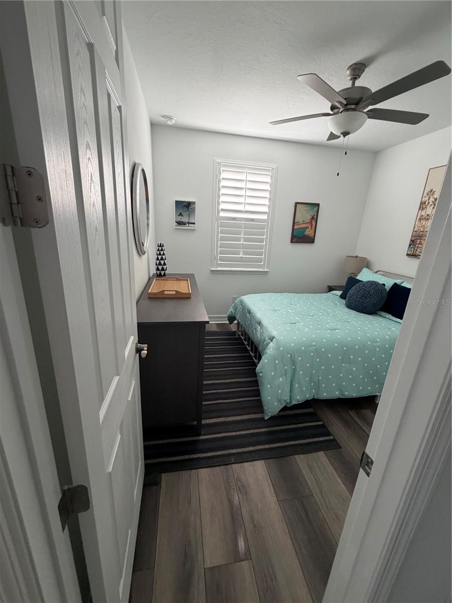 Image 23 of 27 For 1860 Beach Ridge Road