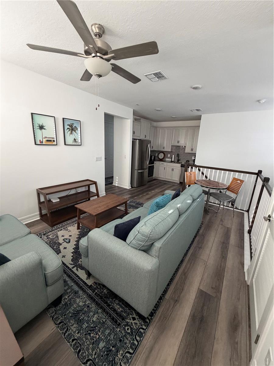 Image 8 of 27 For 1860 Beach Ridge Road