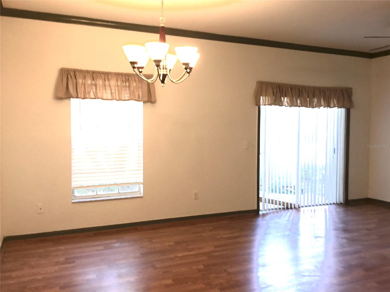 Image 18 of 27 For 1101 Eagle Pond Drive 1101