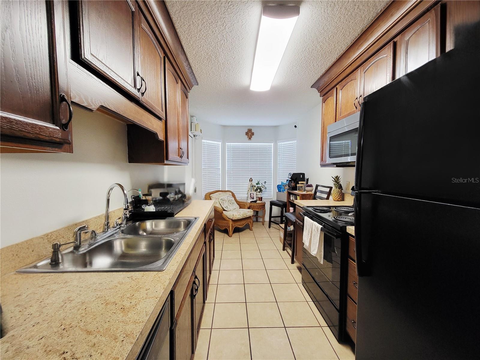 Image 19 of 24 For 11807 Mintwood Court