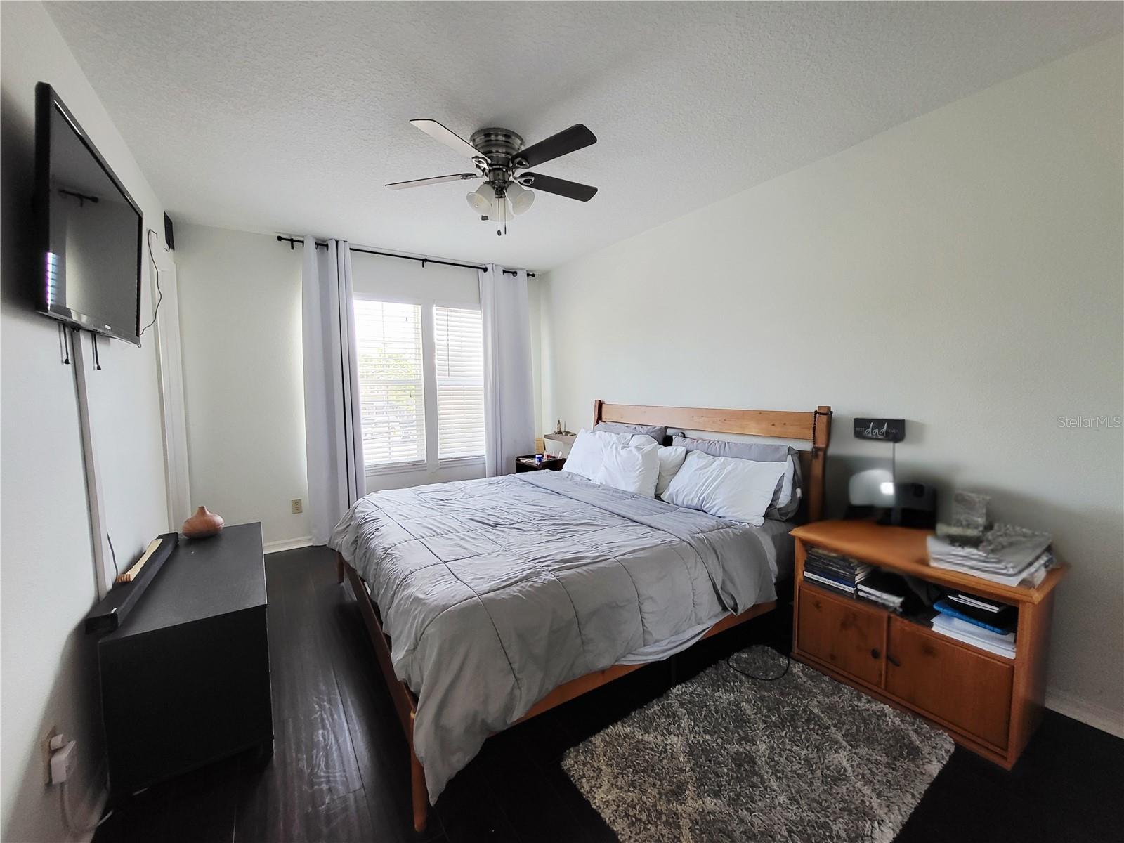 Image 5 of 24 For 11807 Mintwood Court