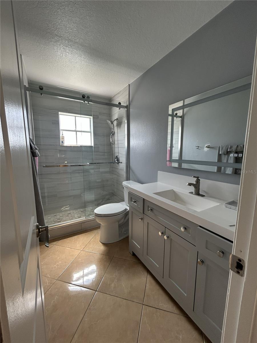 Image 16 of 28 For 1110 Craig Court