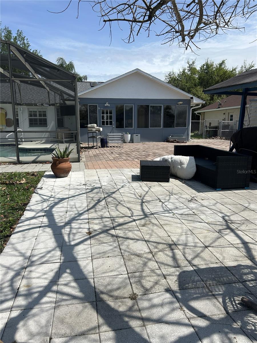 Image 20 of 28 For 1110 Craig Court