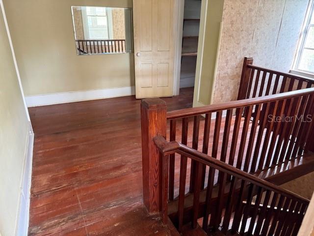 Image 10 of 15 For 1600 Lakeview Avenue