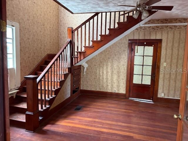 Image 9 of 15 For 1600 Lakeview Avenue