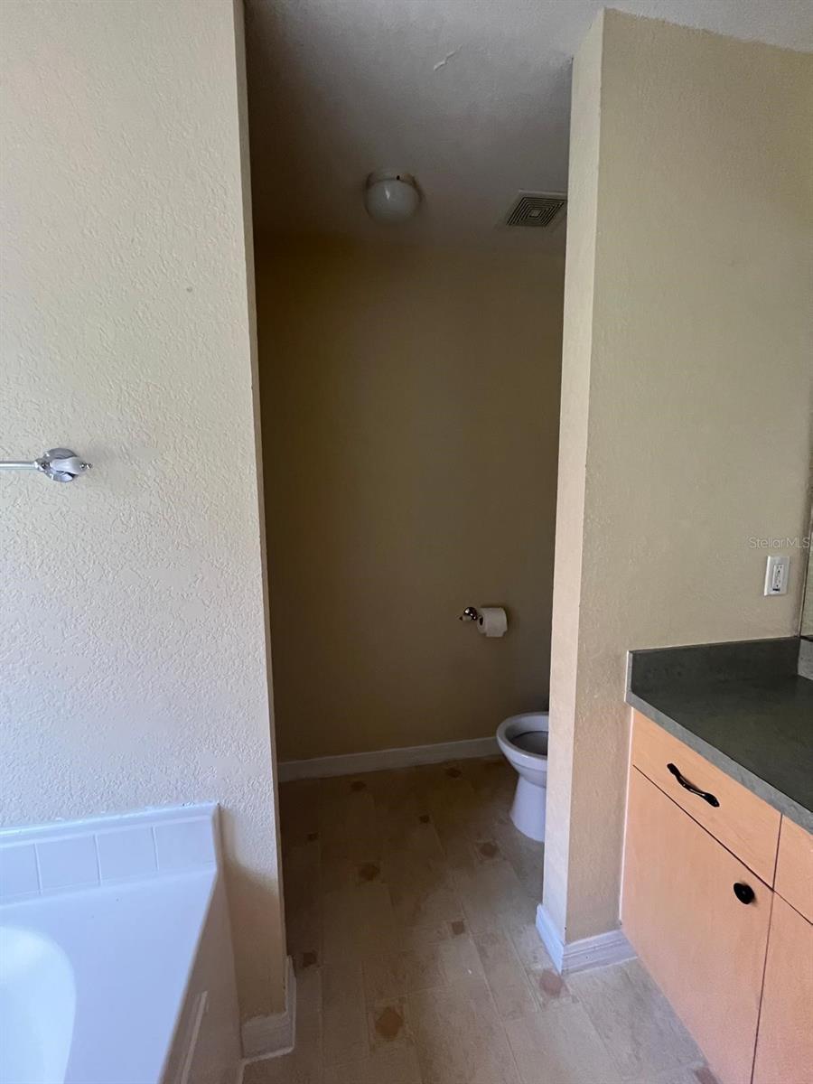 Image 10 of 26 For 754 Pelican Court