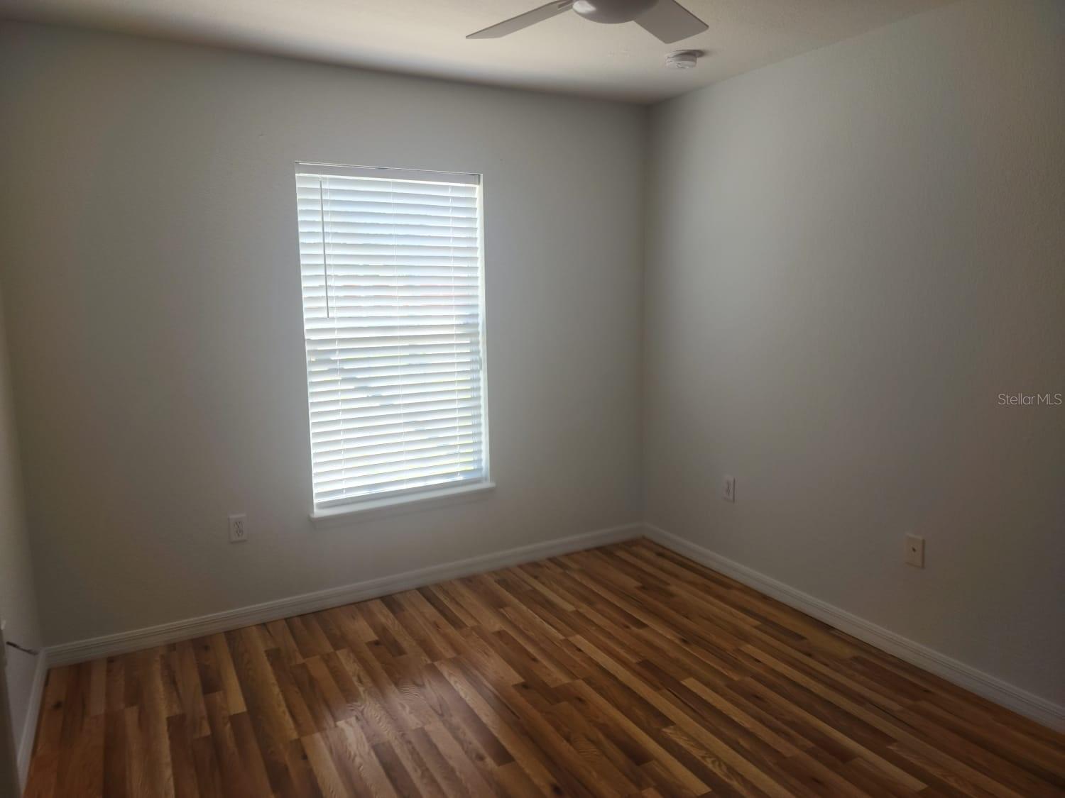 Image 17 of 26 For 754 Pelican Court