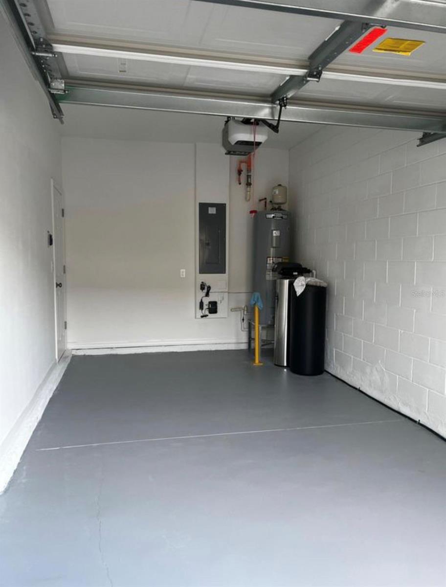 Image 10 of 14 For 10552 Salt Grove St