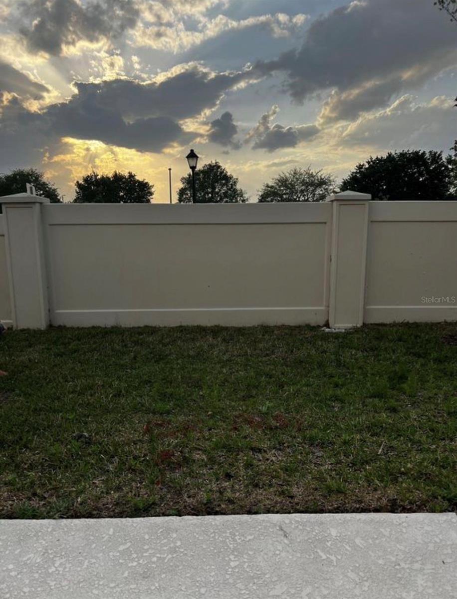 Image 12 of 14 For 10552 Salt Grove St