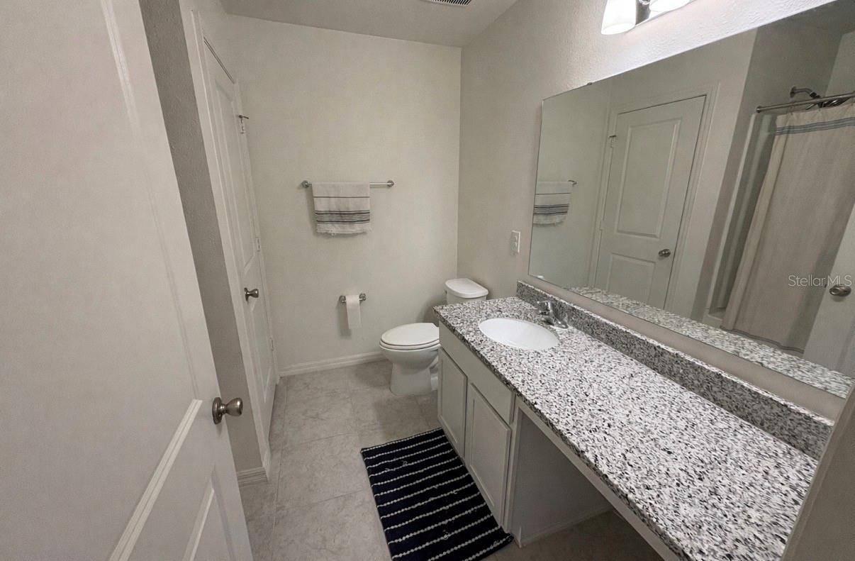 Image 12 of 14 For 433 Summer Grove Lane