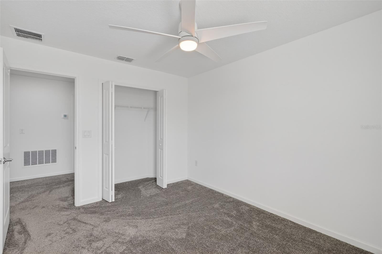 Image 13 of 37 For 124 Pineywoods Street