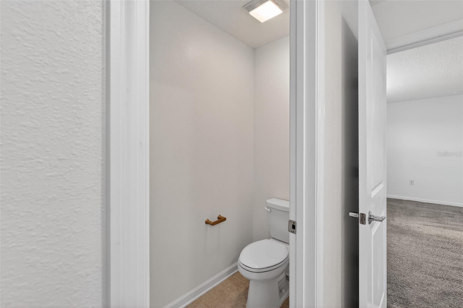 Image 23 of 37 For 124 Pineywoods Street