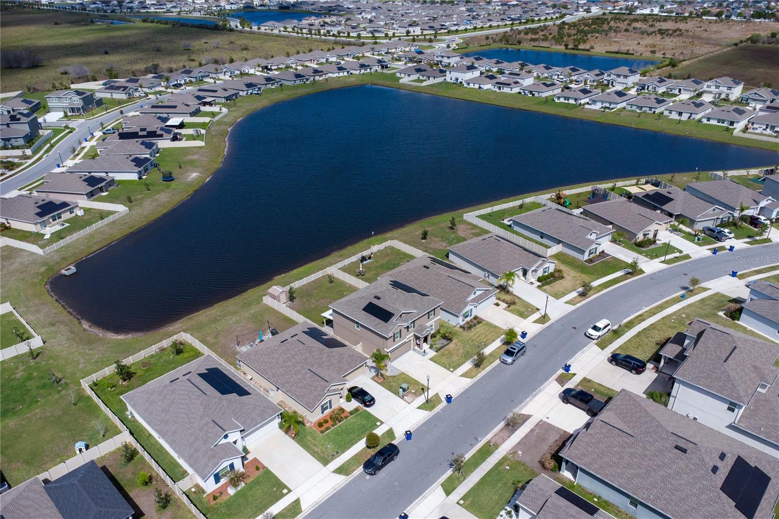 Image 34 of 37 For 124 Pineywoods Street