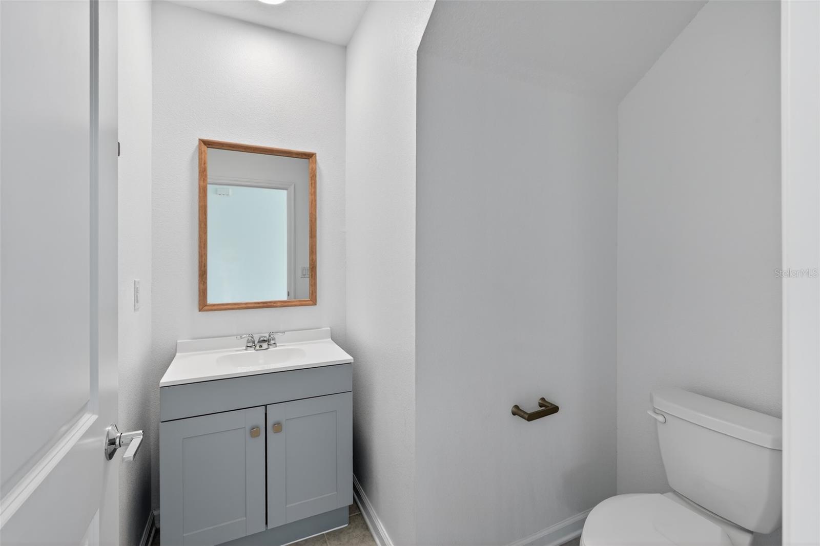 Image 6 of 37 For 124 Pineywoods Street