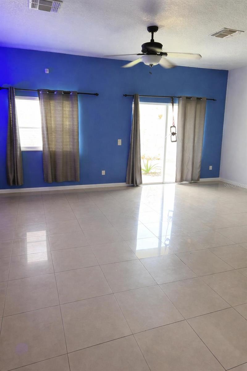 Image 13 of 19 For 11845 Great Commission Way