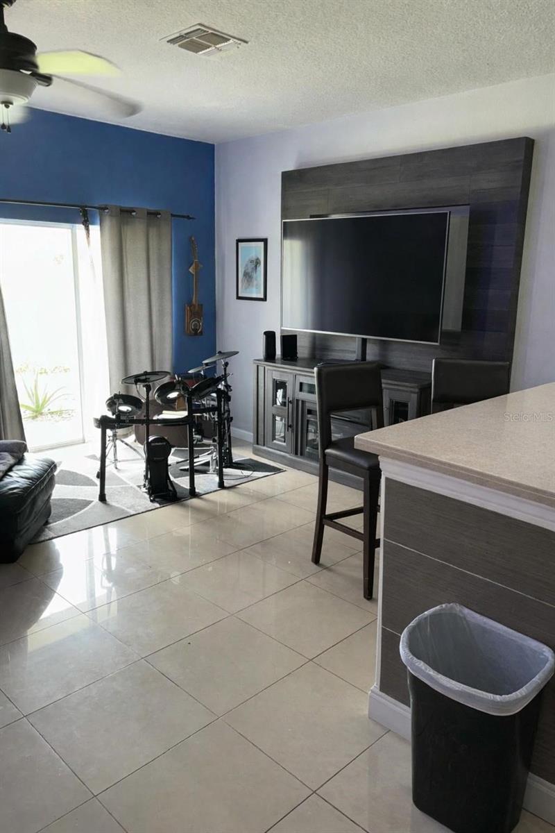 Image 9 of 19 For 11845 Great Commission Way