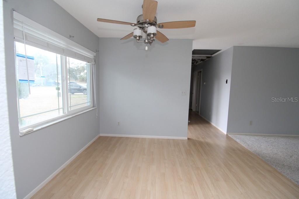 Image 11 of 22 For 2 Pine Run