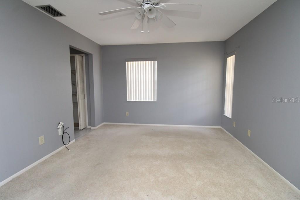 Image 19 of 22 For 2 Pine Run