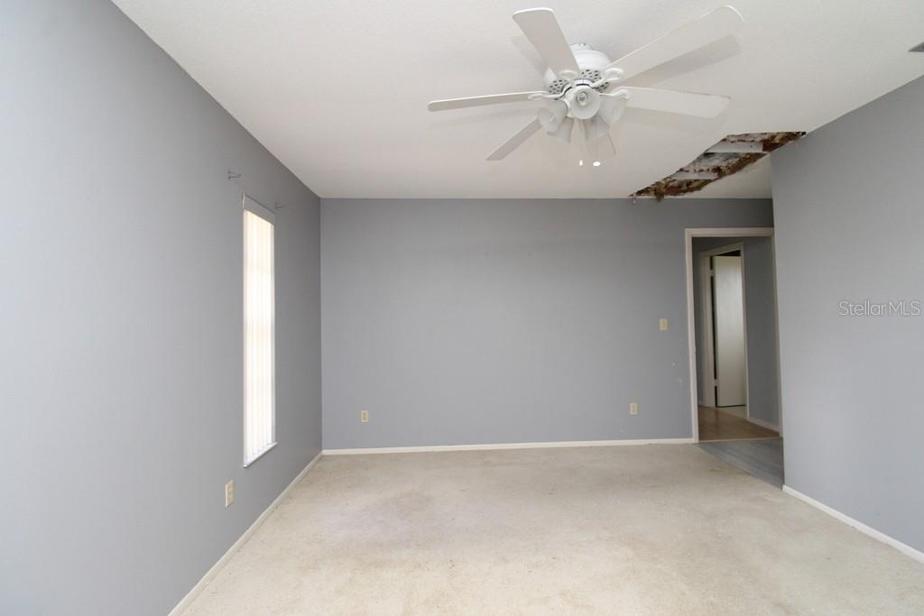 Image 20 of 22 For 2 Pine Run