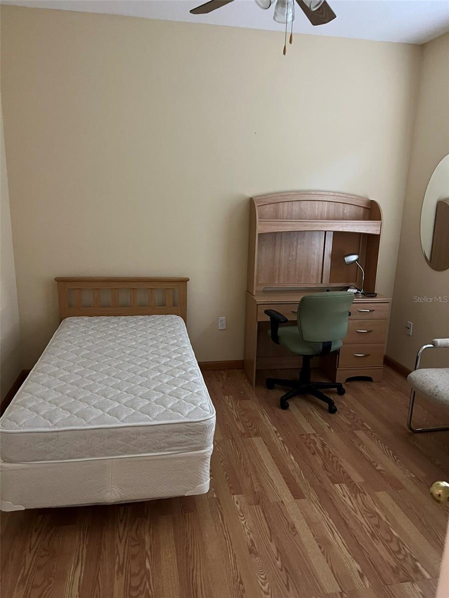 Image 18 of 20 For 948 Hacienda Circle