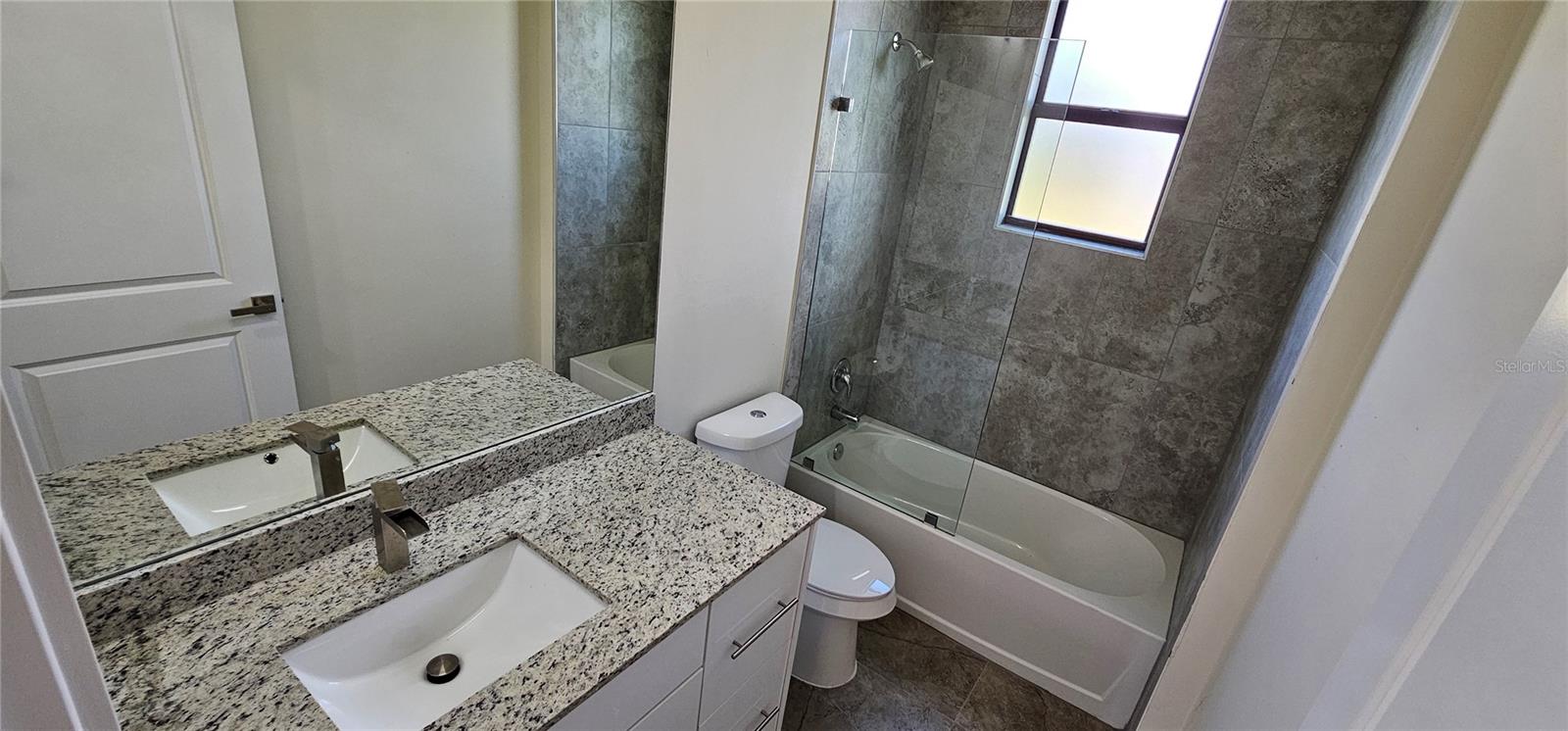 Image 12 of 38 For 3008 41st Avenue