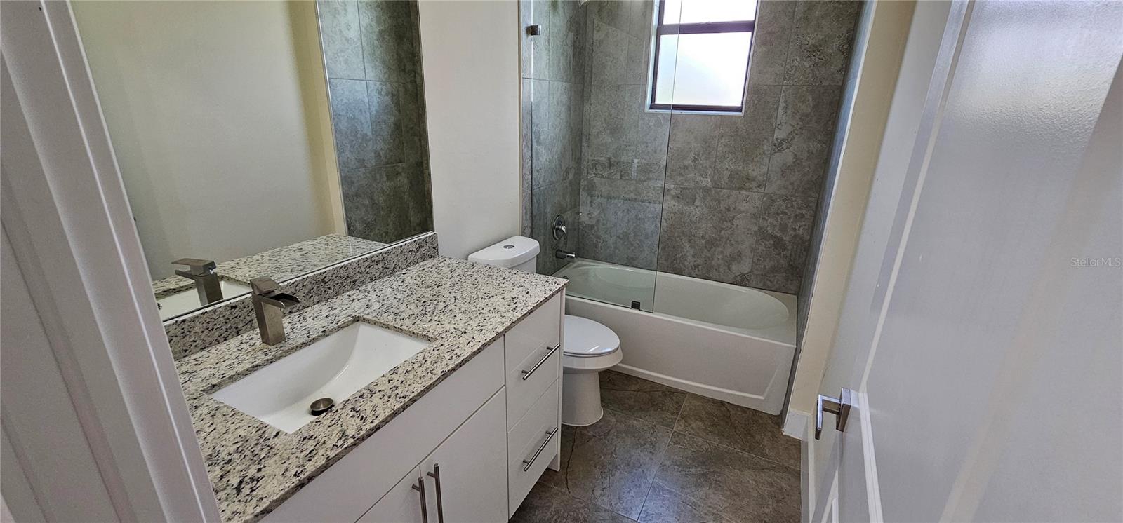 Image 13 of 38 For 3008 41st Avenue