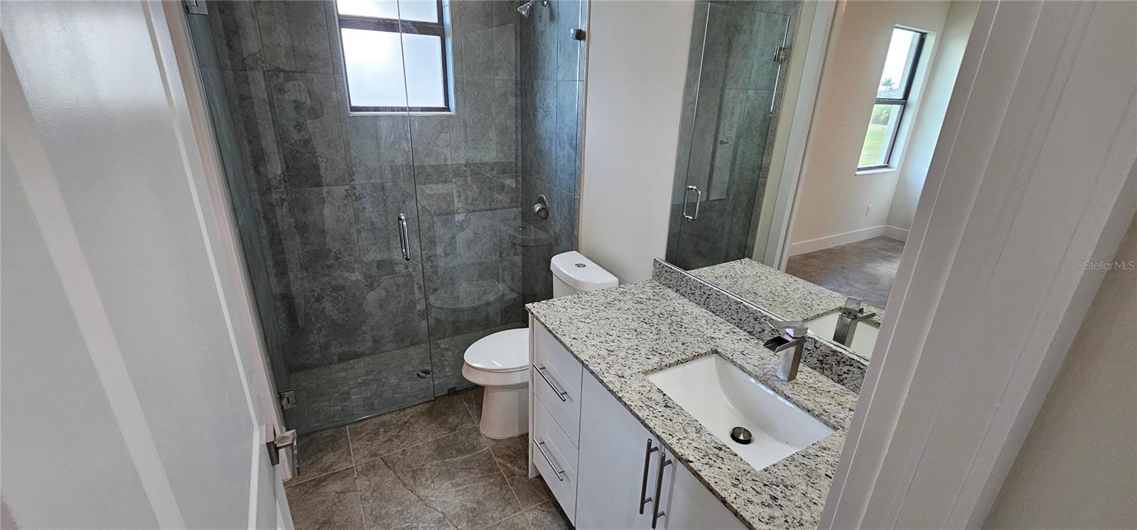 Image 16 of 38 For 3008 41st Avenue