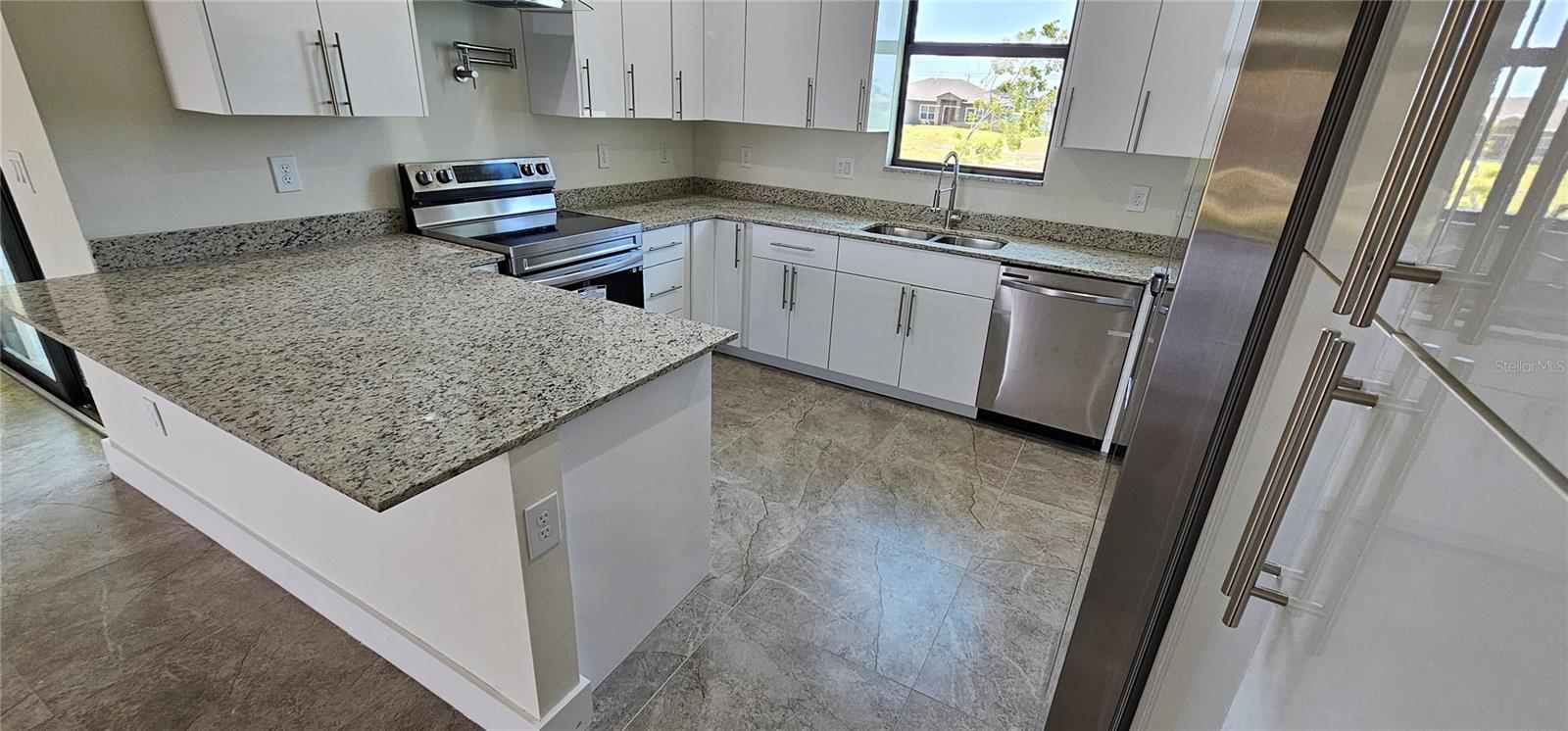 Image 22 of 38 For 3008 41st Avenue