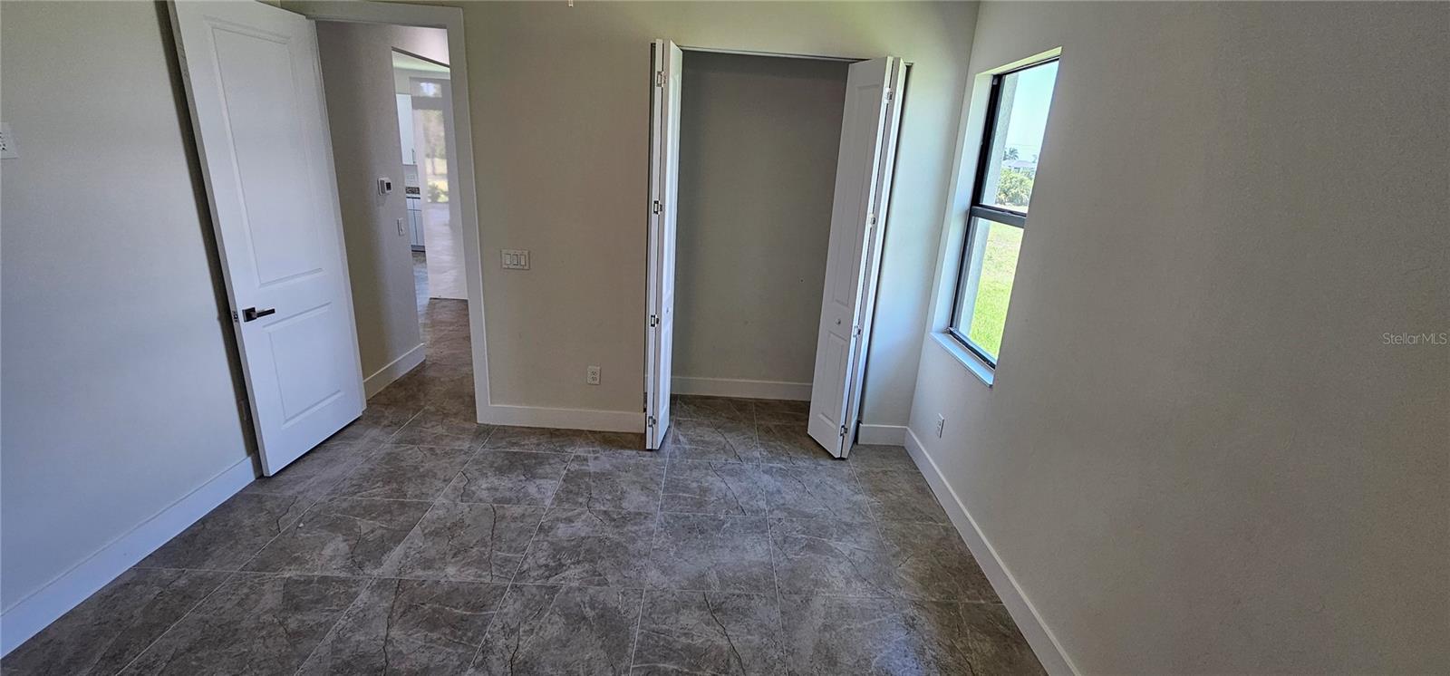 Image 24 of 38 For 3008 41st Avenue