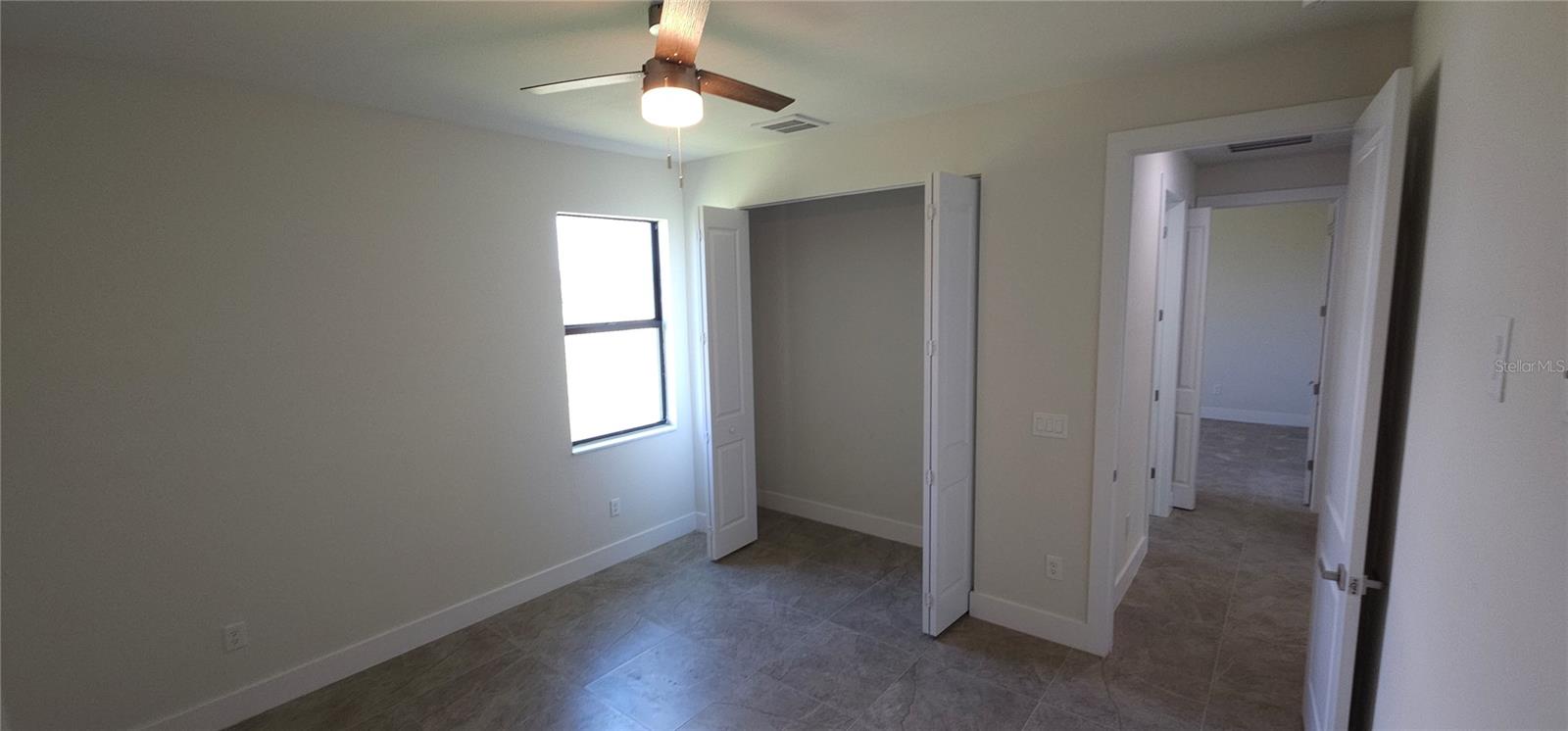 Image 28 of 38 For 3008 41st Avenue