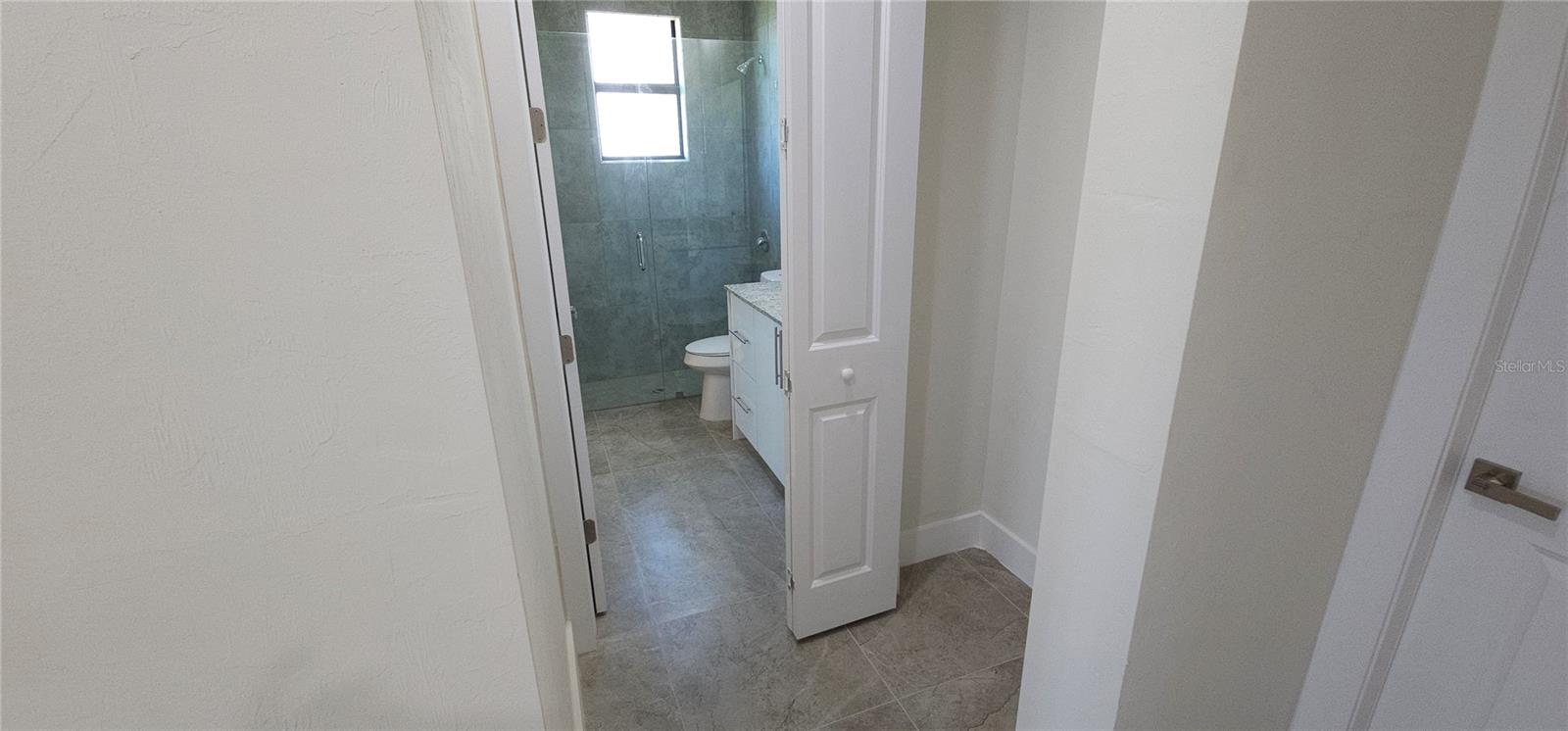 Image 30 of 38 For 3008 41st Avenue