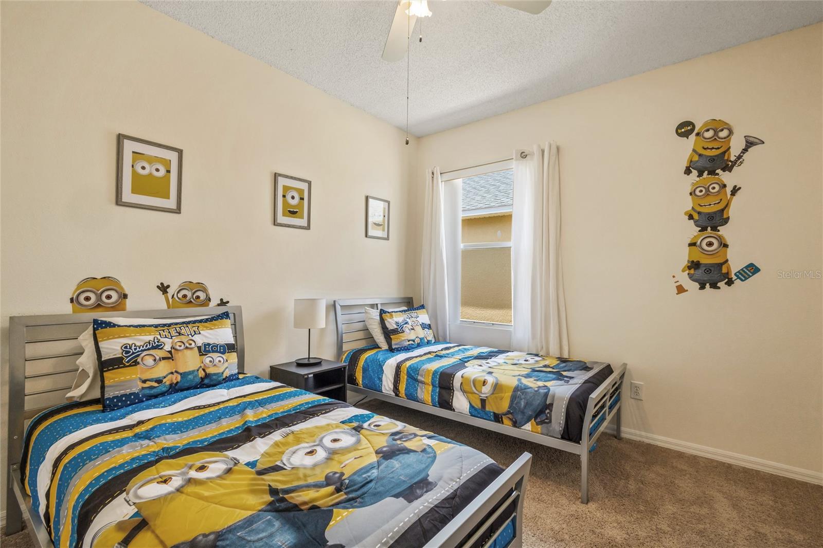 Image 24 of 35 For 422 Graystone Boulevard