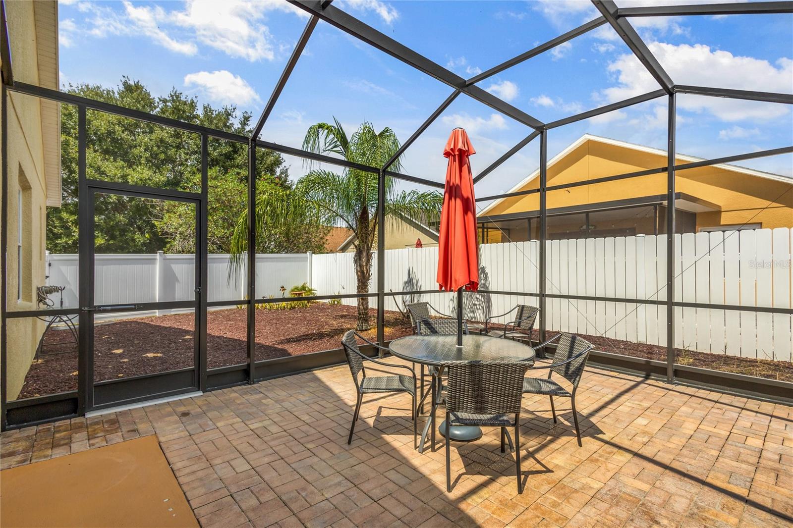 Image 32 of 35 For 422 Graystone Boulevard